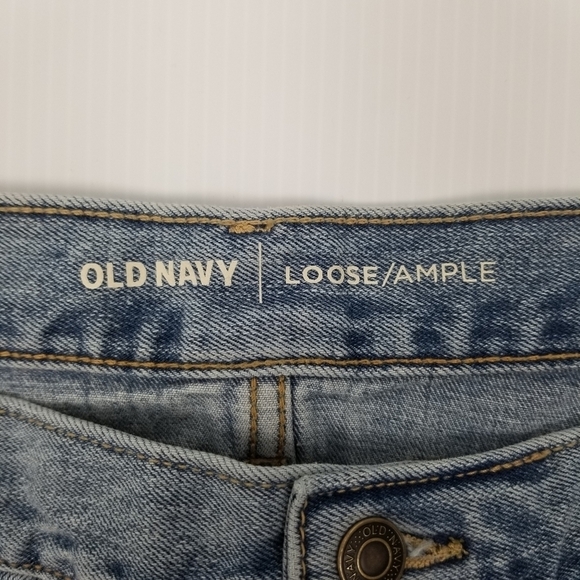 Old Navy Loose/Ample Jeans - Picture 5 of 10